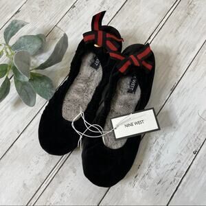 Nine West Microfiber ballerina flats 7-8